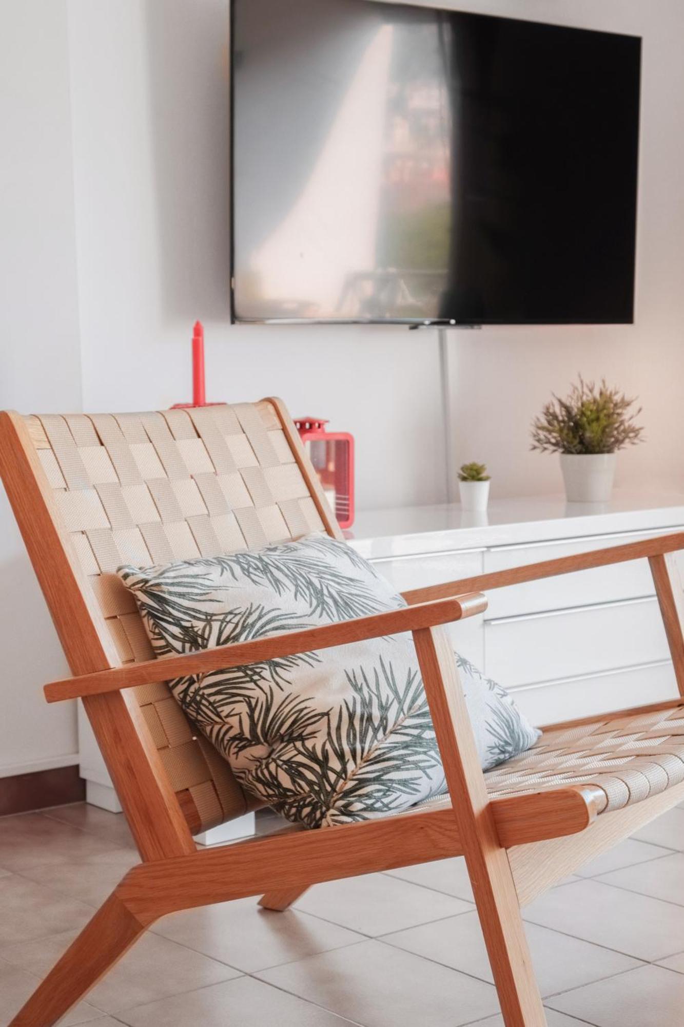 Lets Holidays Apartment Commercial Area Тоса-де-Мар Екстер'єр фото