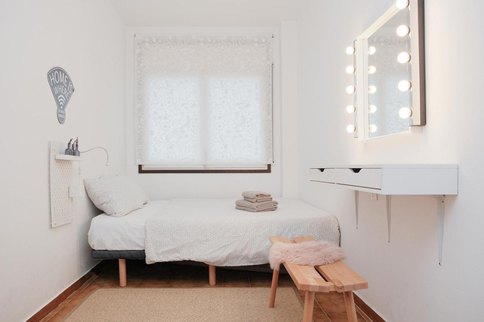 Lets Holidays Apartment Commercial Area Тоса-де-Мар Екстер'єр фото