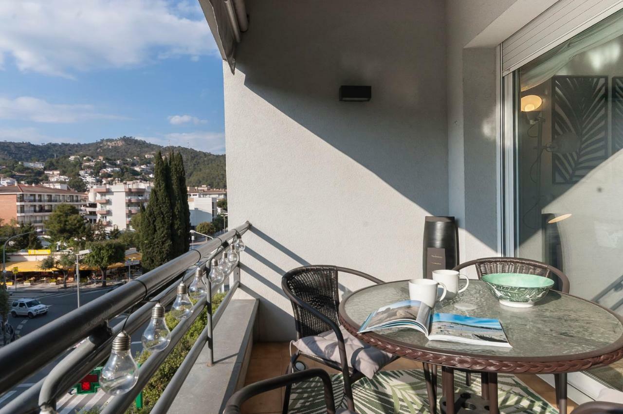 Lets Holidays Apartment Commercial Area Тоса-де-Мар Екстер'єр фото